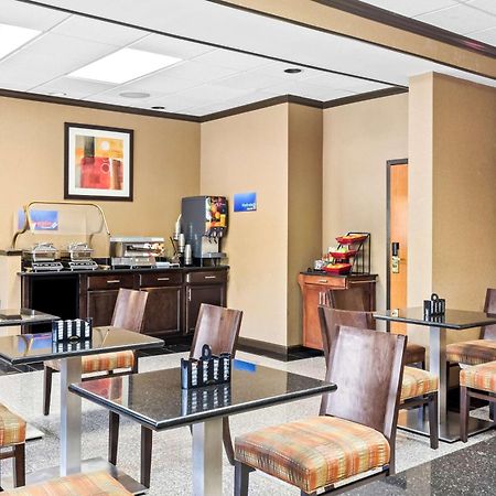 דולות' Best Western Gwinnett Center מראה חיצוני תמונה
